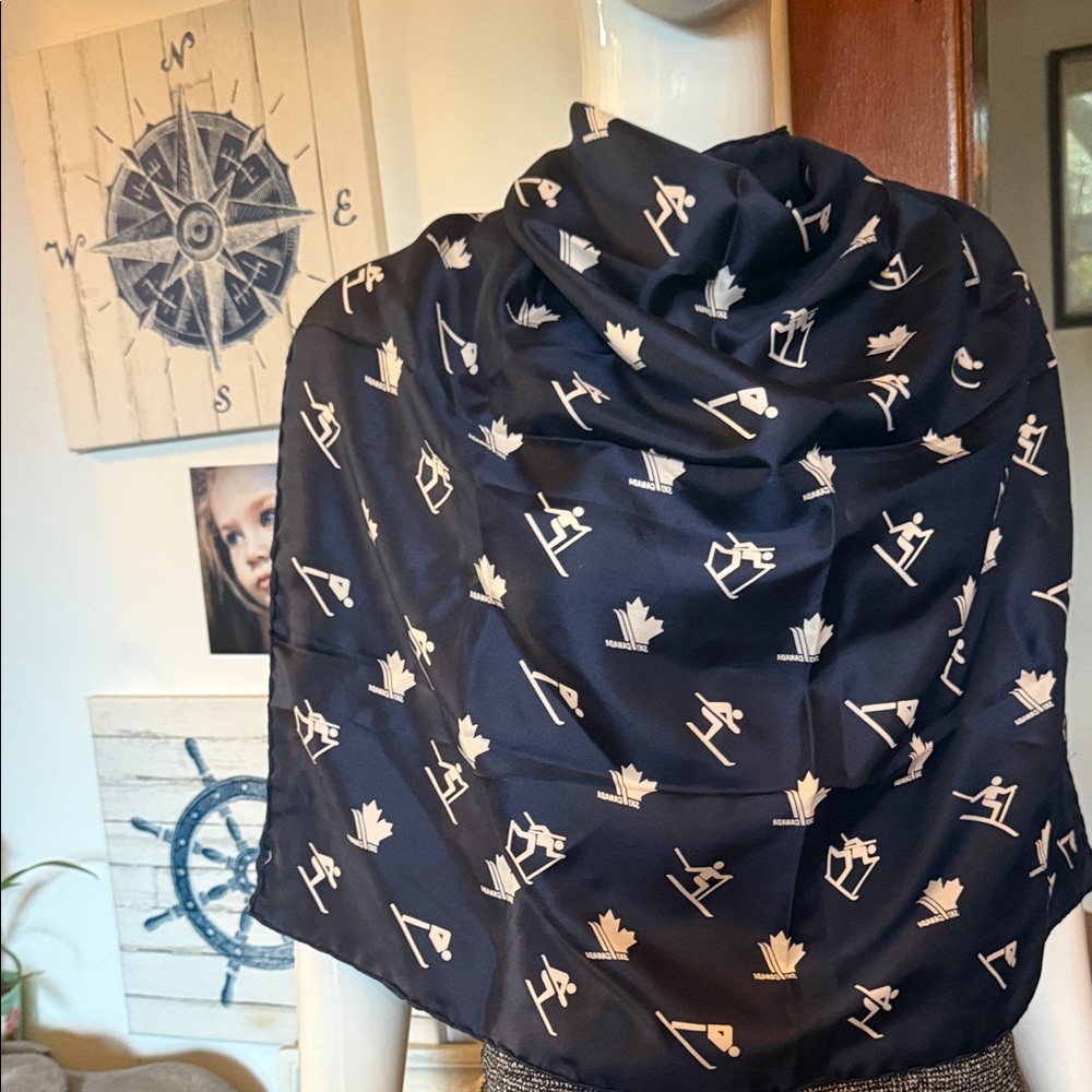 Olympic Canadian ski 100% percent silk Navy Blue Scarf with White skiing Print